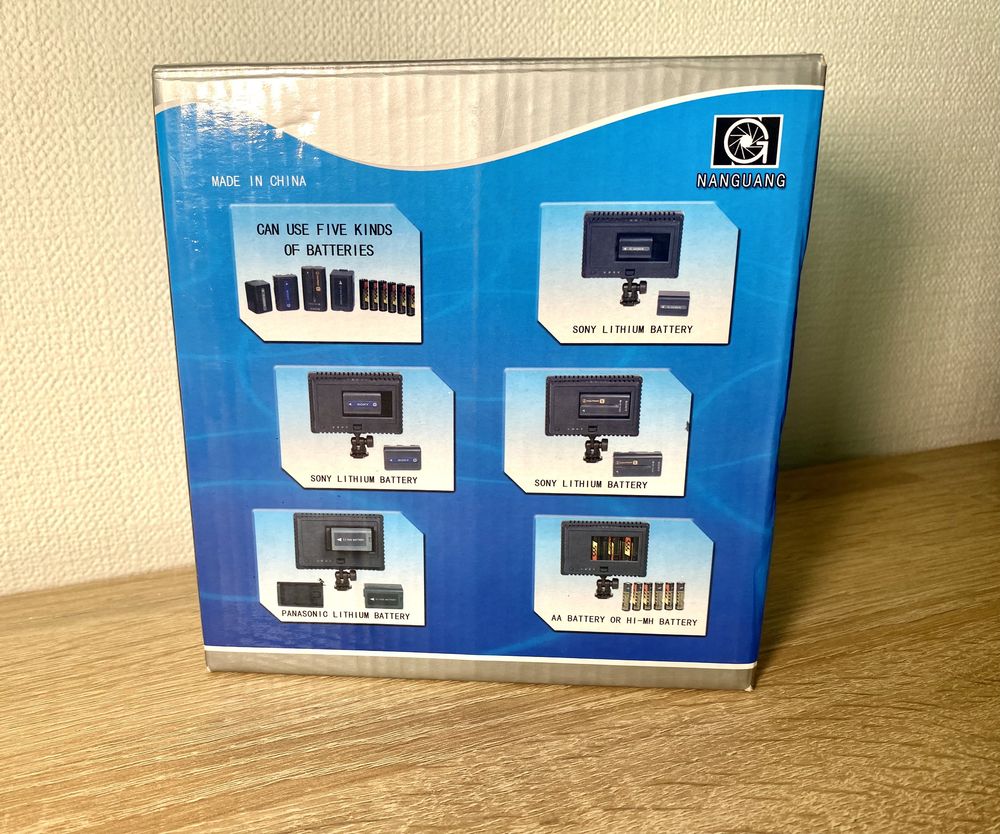 LED video light CN-126 Nanguang