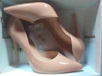 Buty szpilki nude