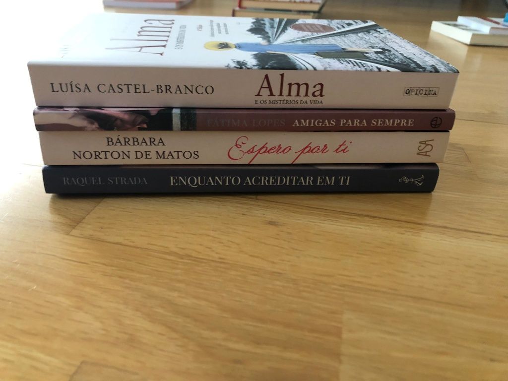 Pack de quatro livros