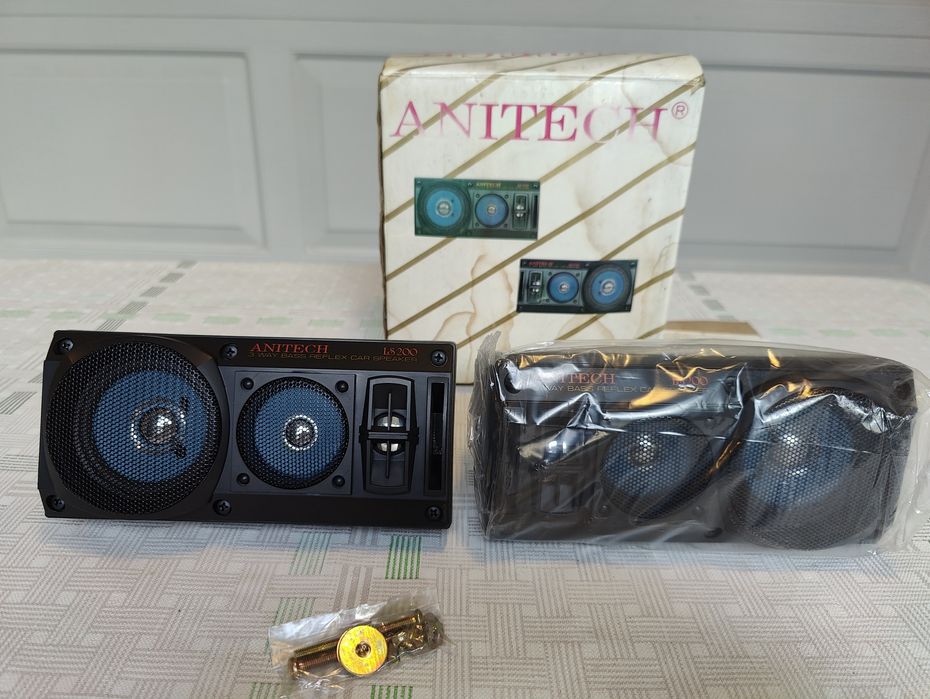 Głośniki Anitech LS200 nowe, nie używane