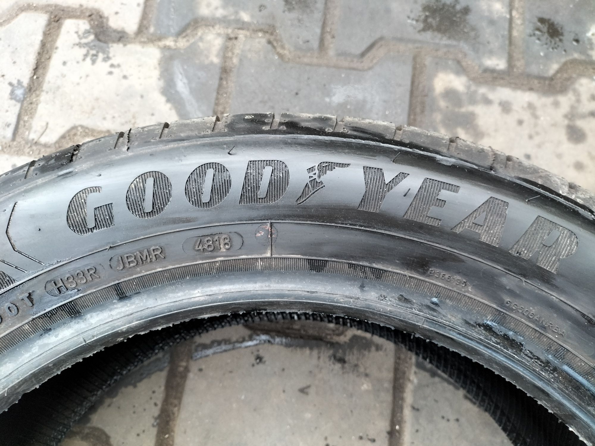 Opony letnie Goodyear Efficient grip 215/55R17 rok 2018