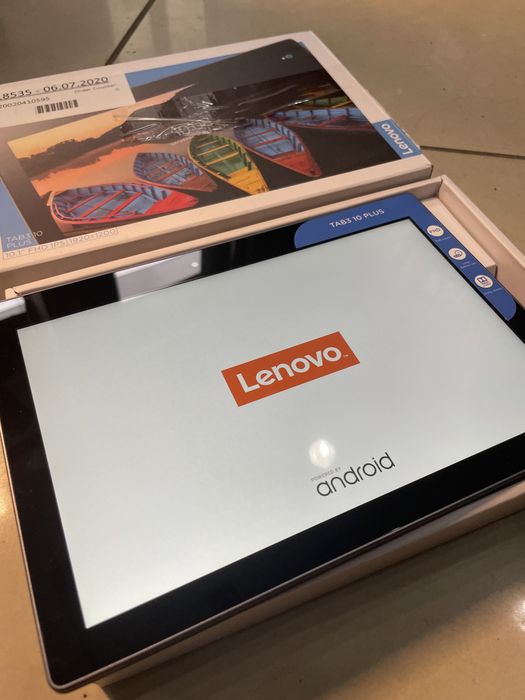 Tablet Lenovo tb3-x70l lte sim FullHD 2gb  32gb igo primo