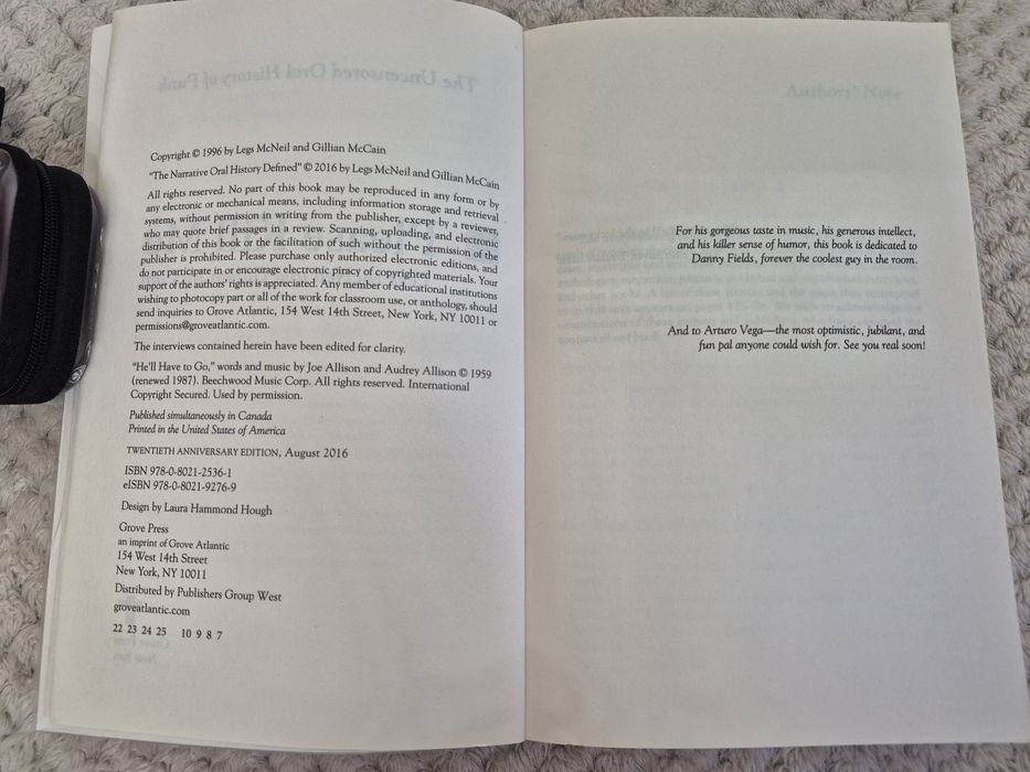 Книга Please, kill me