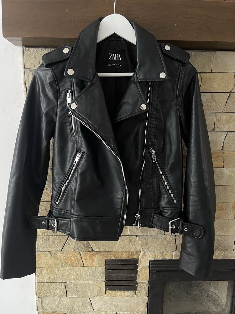 Куртка Zara косуха