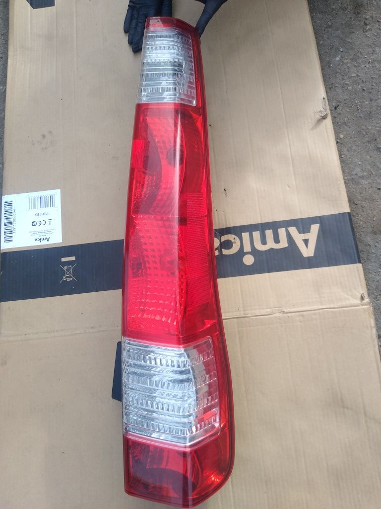 Lampa tył prawa Honda CR-V II oryginał wkład