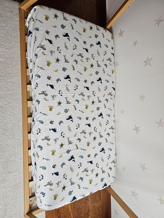 Cama MONTESSORI para criança