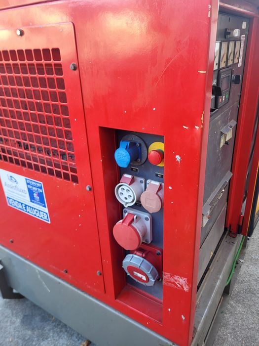 Gerador 100 kva usado