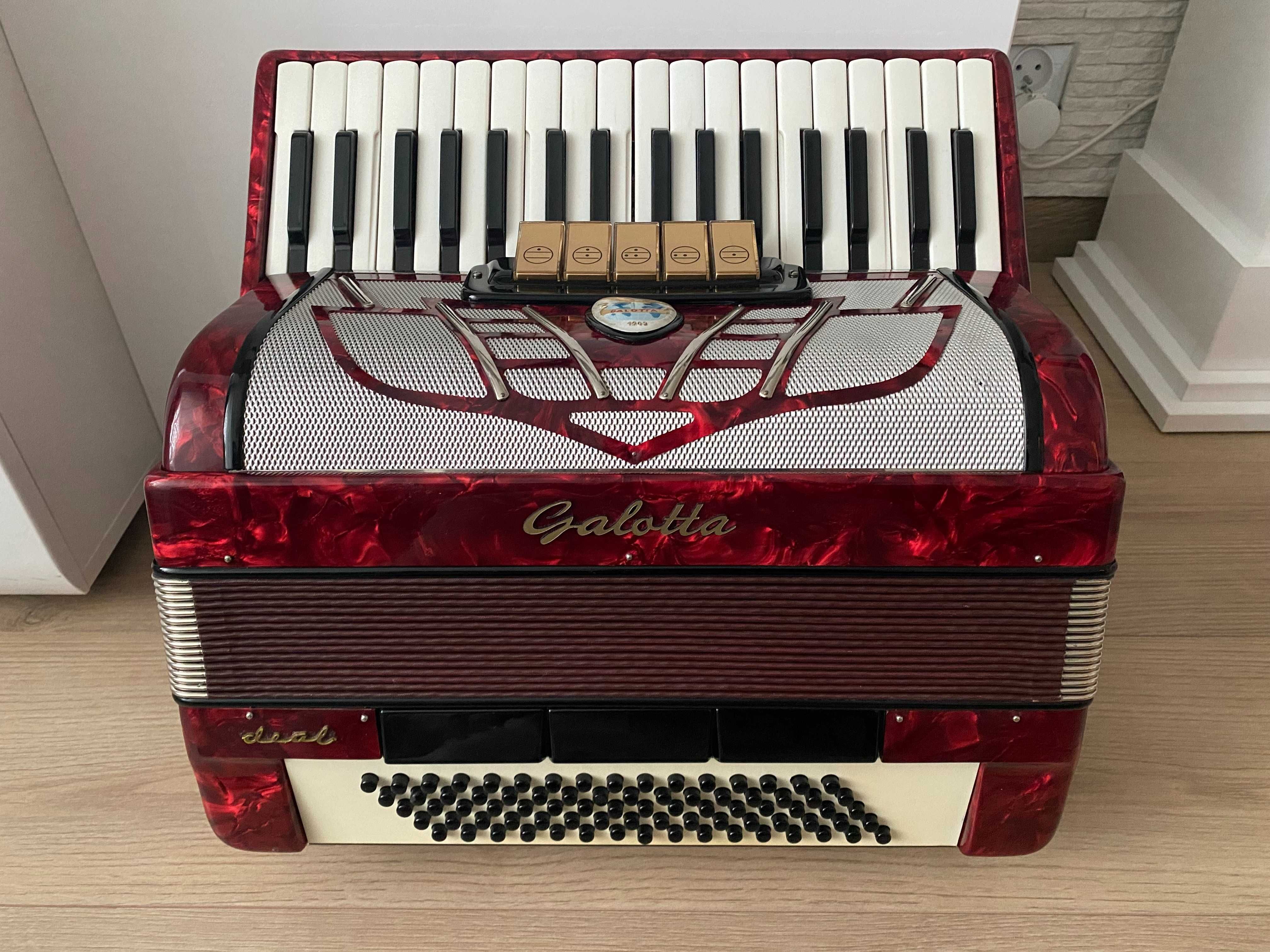 Akordeon Galotta 80 bas