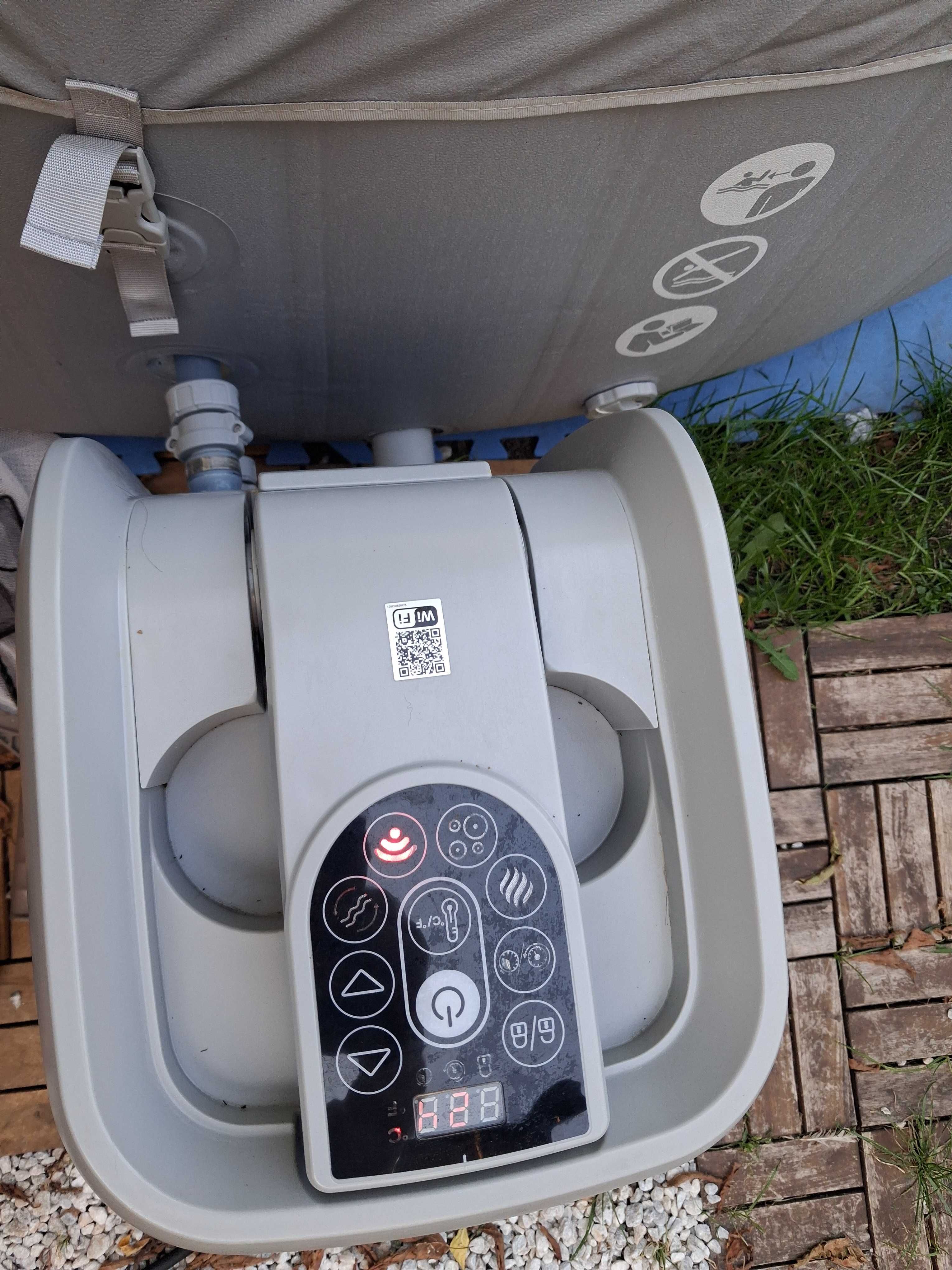 Basen z hydromasażem Bestway Grenada Lay-Z Spa 6 os 236x71 cm Jacuzzie