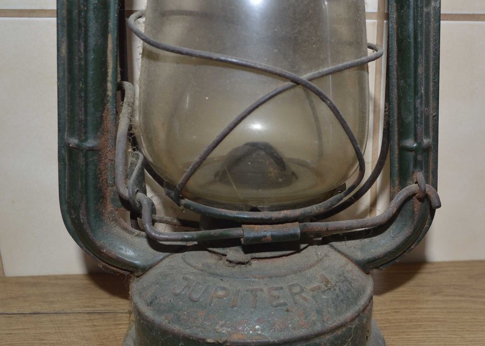 Jupiter 1 -Lampa naftowa do renowacji