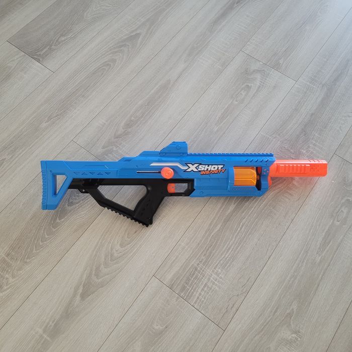 Pistolet X-shot Insanity