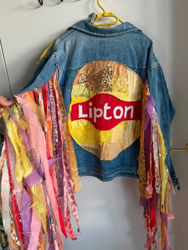 Customowa kurtka jeansowa Jackob Buczyński x Lipton - unikat