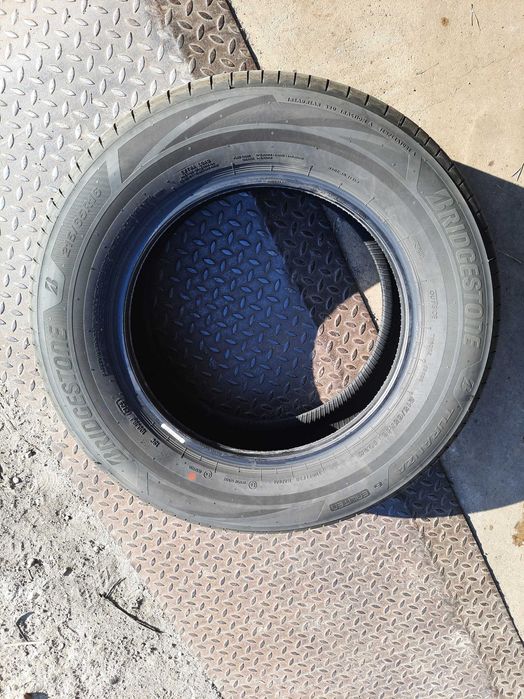 Opony letnie Bridgestone Turanza 6 ENLITEN 215/65 R16 102H – jak nowe!