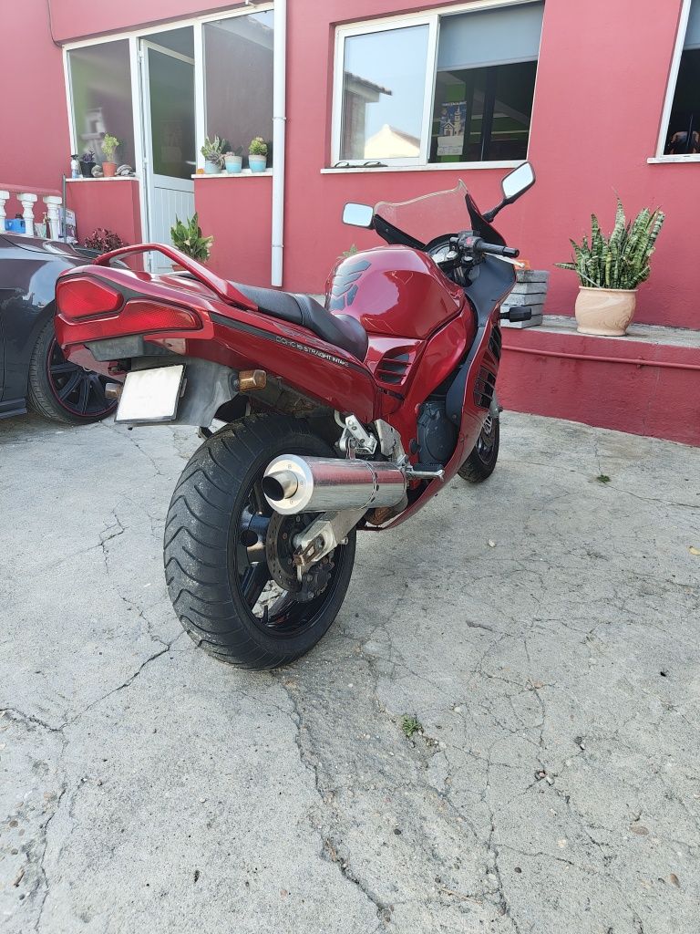 Suzuki rf900r 1994