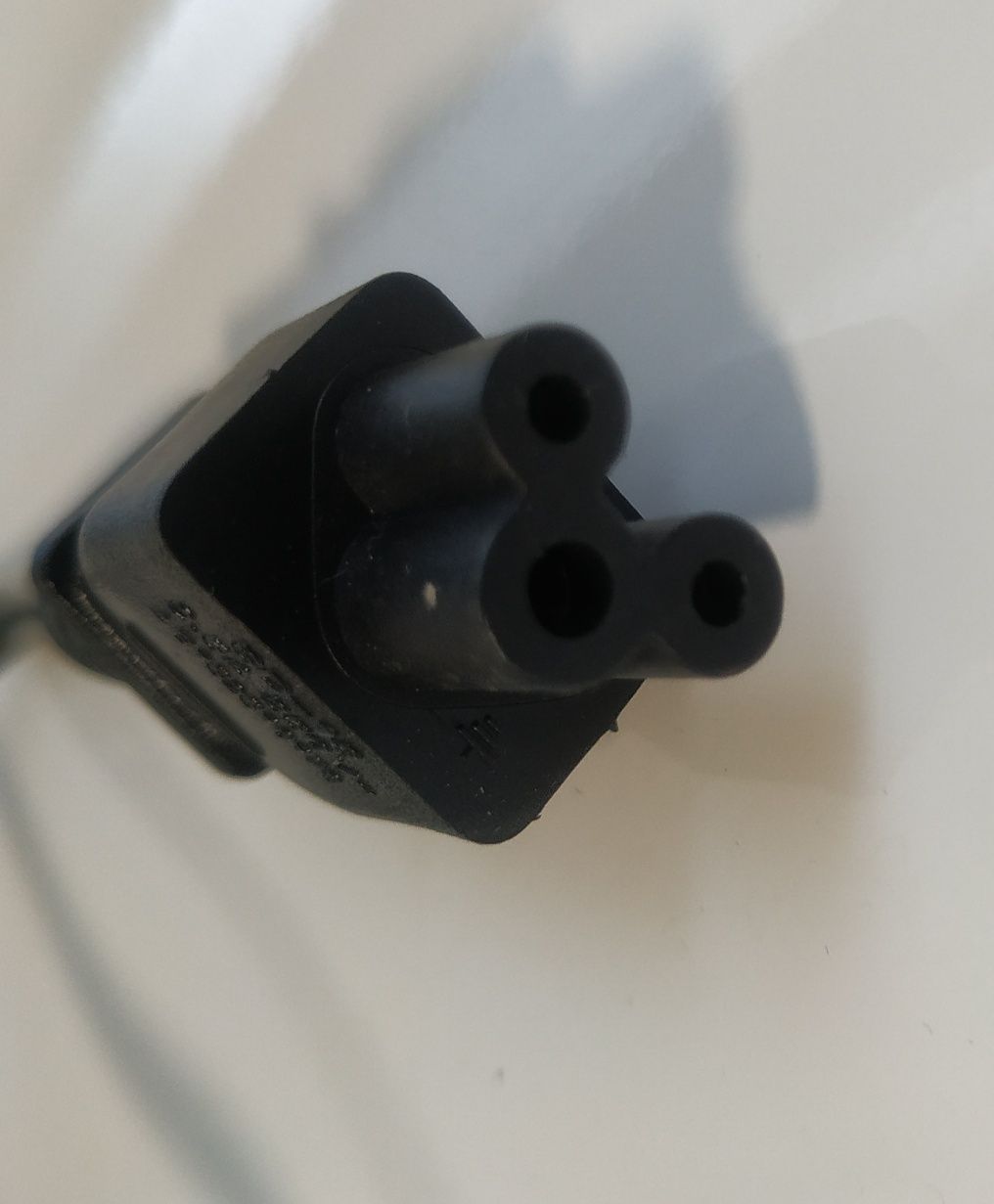 Якісний мережевий кабель блока живлення ноутбука 220v силовий є опт