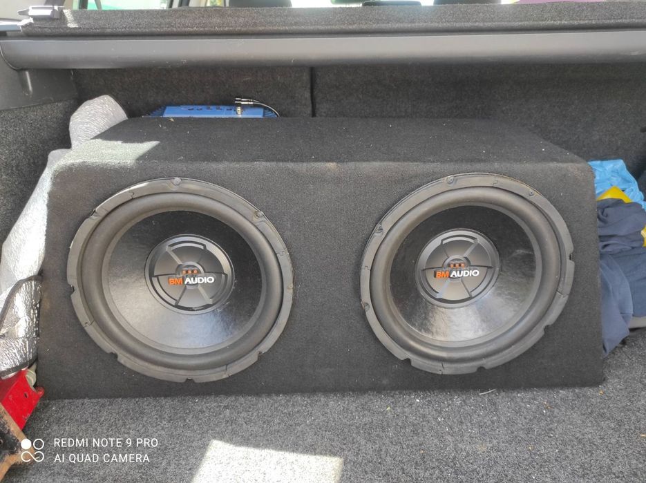 Продам автомобільний сабвуфер
