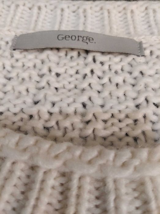 на пишні форми! Теплий довгий светр фірми George, розмір 24(52/XXL)