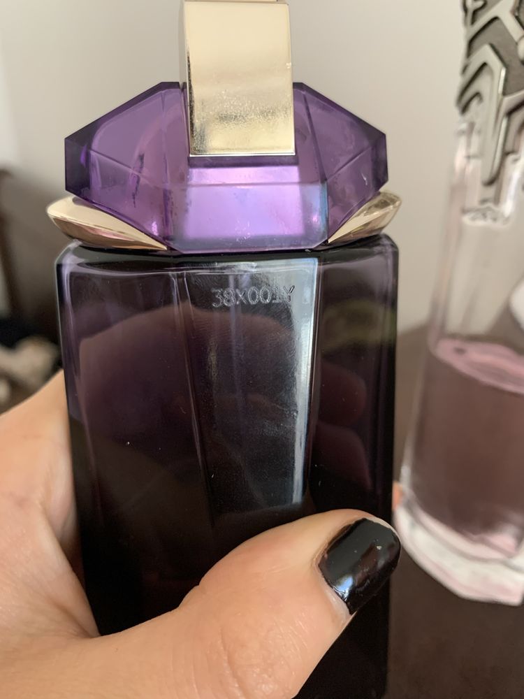 perfumes Mugler Womanity e Alien