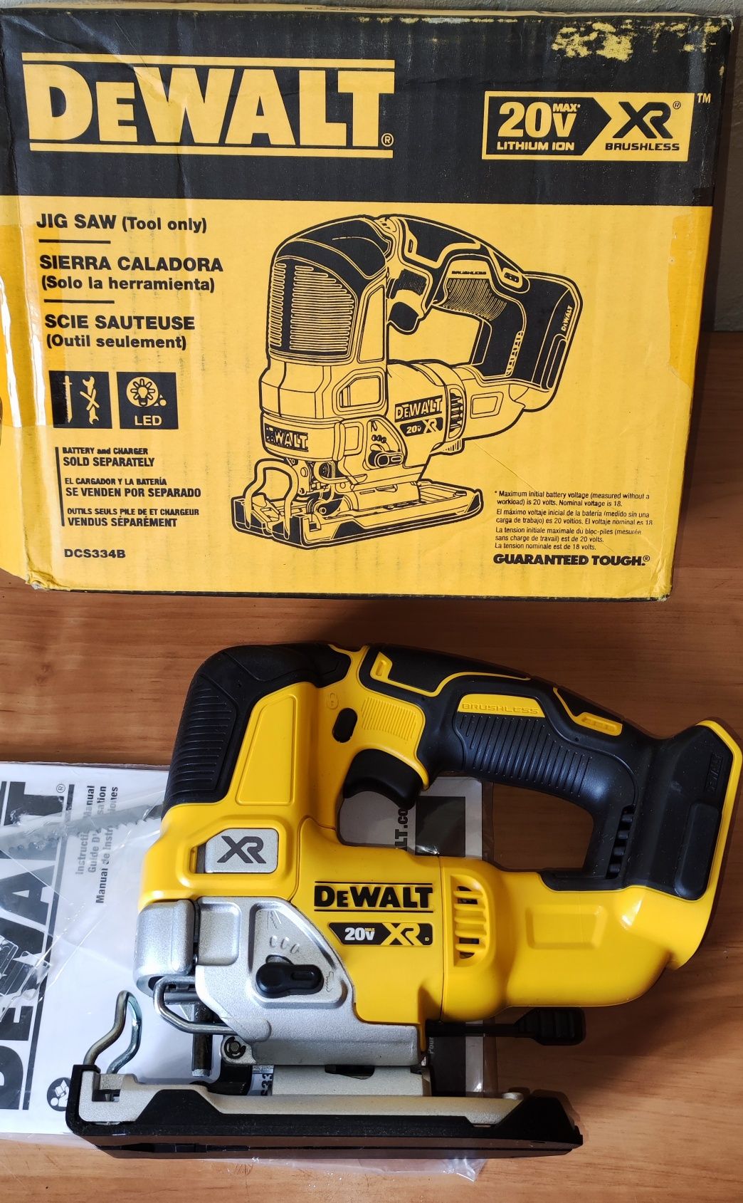 Dewalt dcs334 лобзік brushless 20v