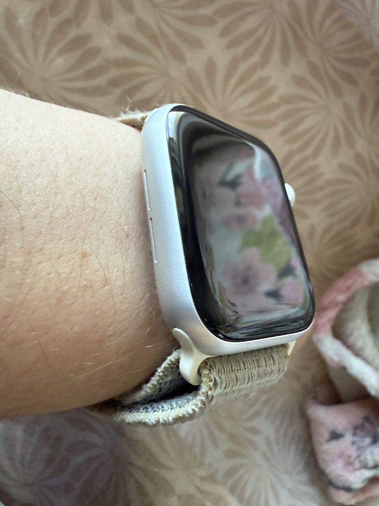 Apple watch series 4, 44 mm