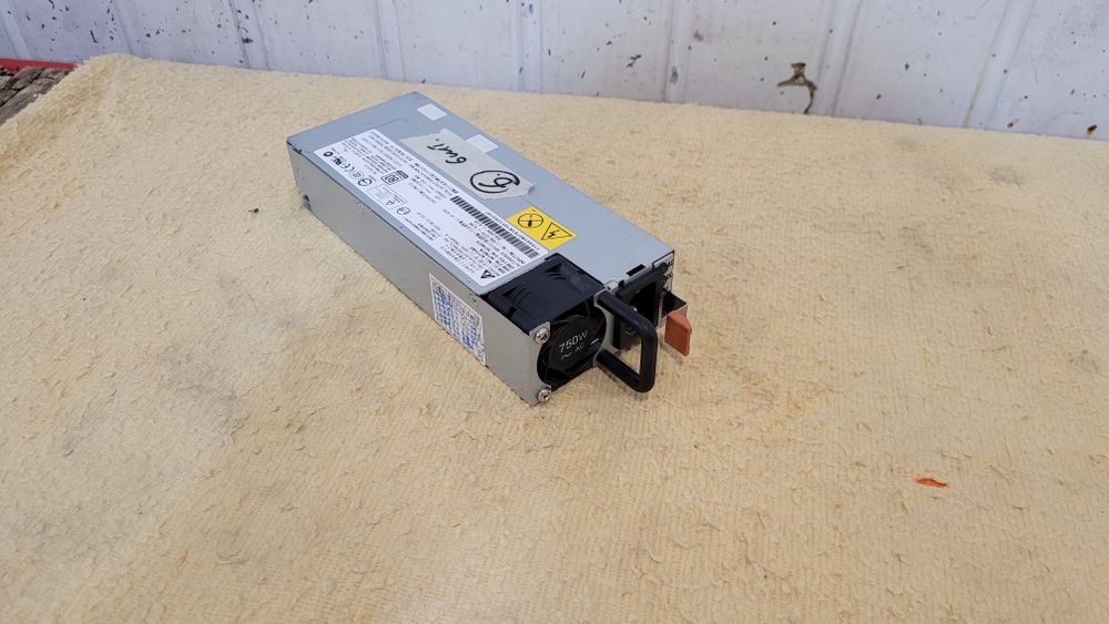 Блок питания Delta - Electric  750.