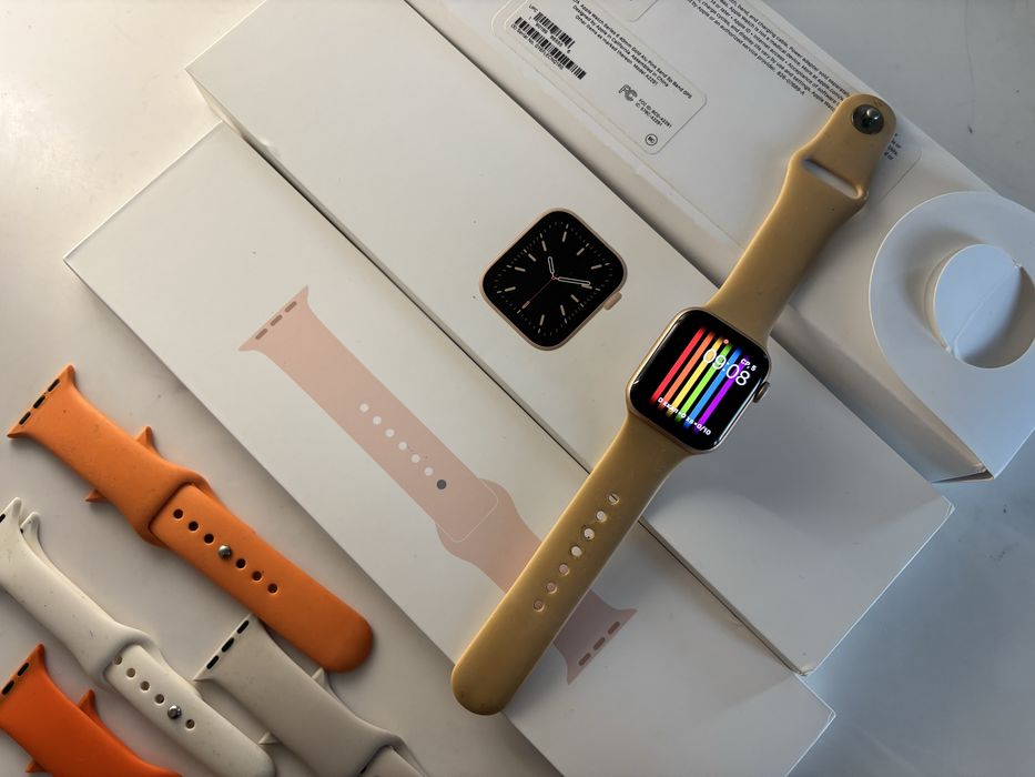 Apple Watch 6 40MM pink sand (91%)