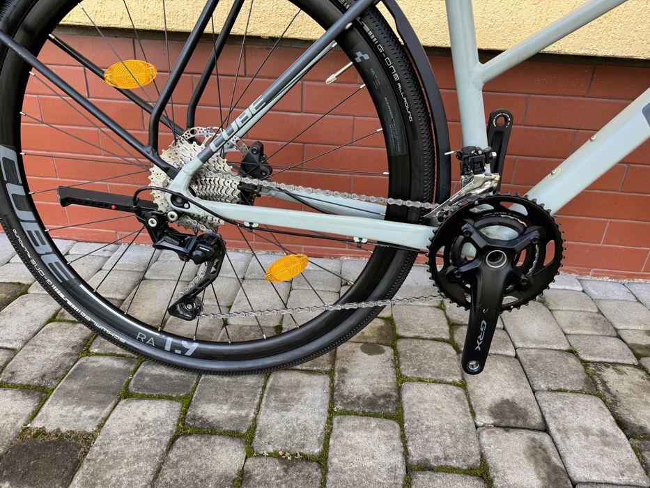 28 CUBE SL ROAD PRO як НОВИЙ Вилка CARBON. на ОСЯХ. Shimano GRX. Led