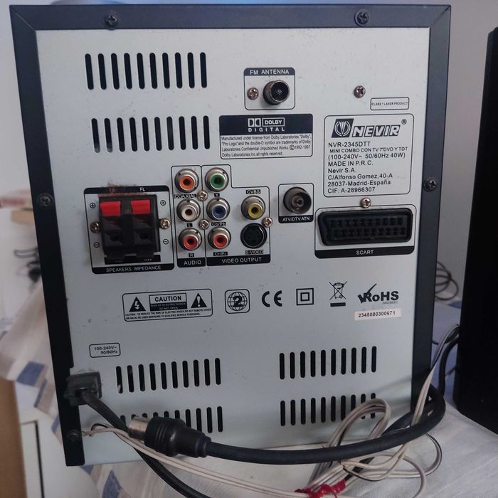 Mini combo TV 7'' DVD TDT USB MP3 MPEG 4 Rádio Nevir NVR-2345DTT