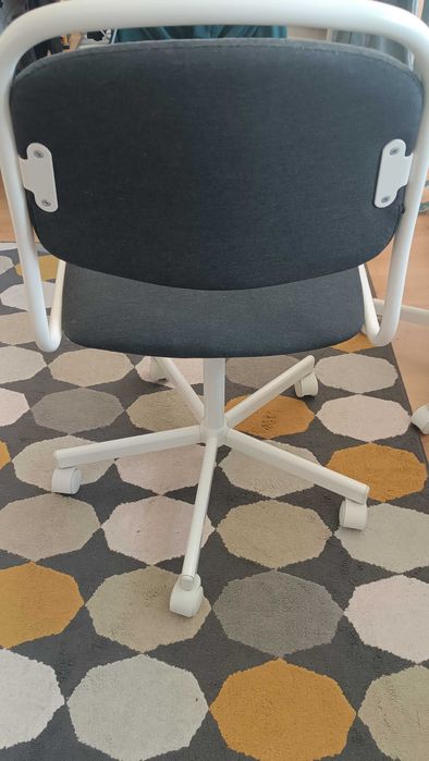 Krzesło biurowe dla dzieci