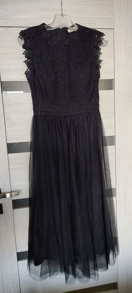 Sukienka midi tiulowa czarna Lorenzo M