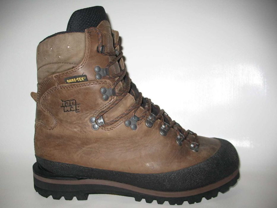 Чоловічі черевики HANWAG gtx розмір EU45(285 mm)