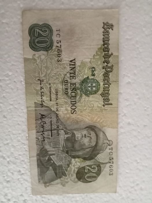 Vendo notas de vinte escudos de Garcia de Orta