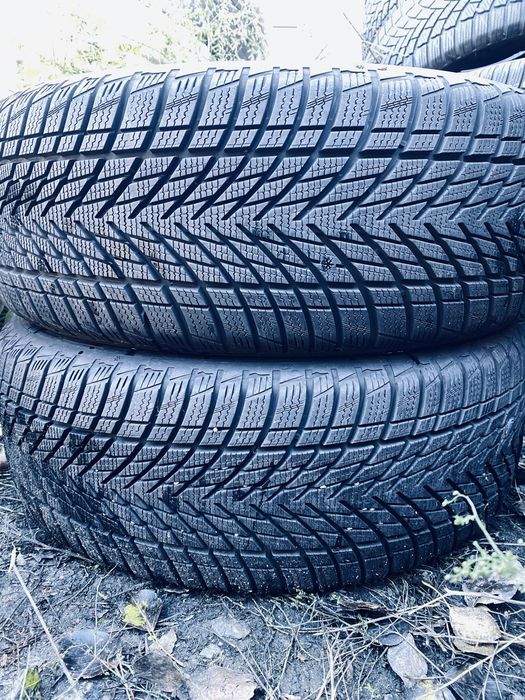 235 50 19 Goodyear Perfomance 3 90% 2024