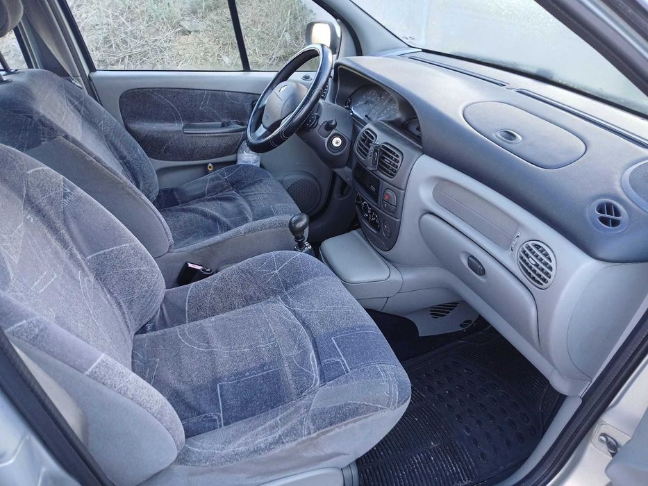 Renault Senic ano 1999 para peças ou recuperar