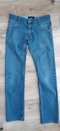 Spodnie ZARA Men 38    30