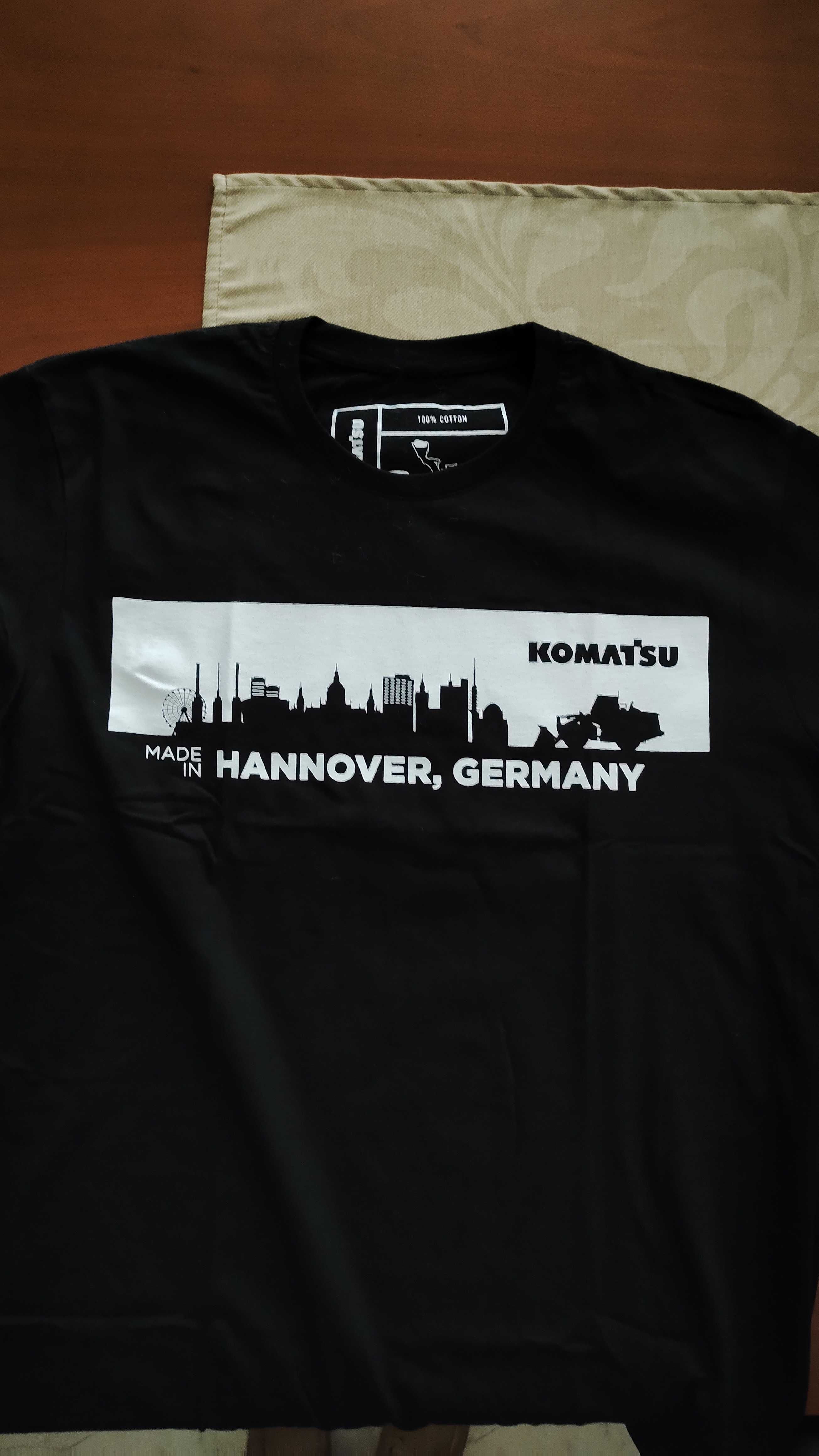 T-Shirt XL nova Komatsu