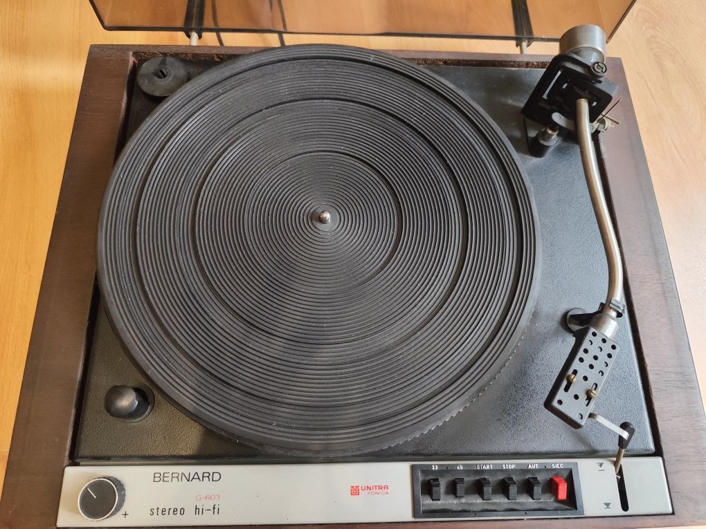 Gramofon Bernard stereo hi-fi g-603