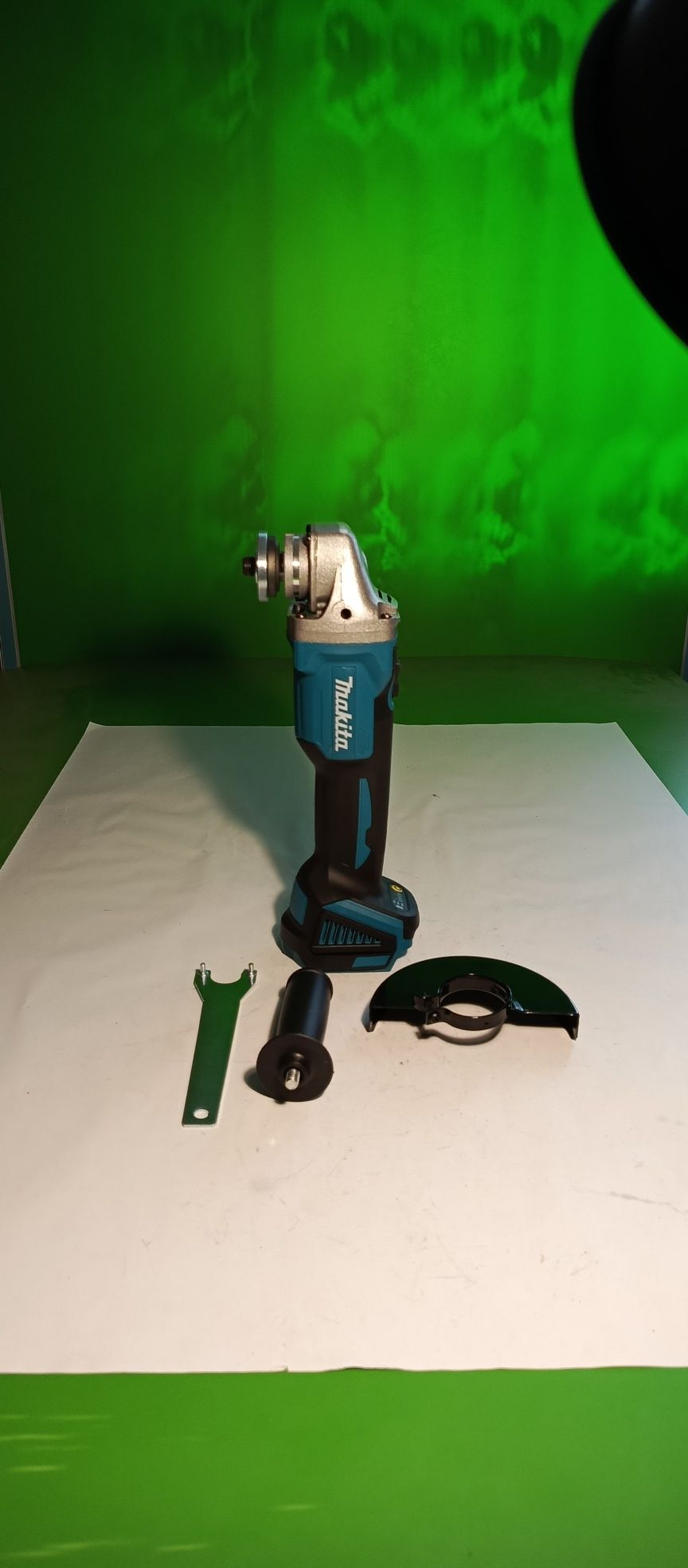 Makita dga 404 szlifierka kątowa na akumulator 18 v