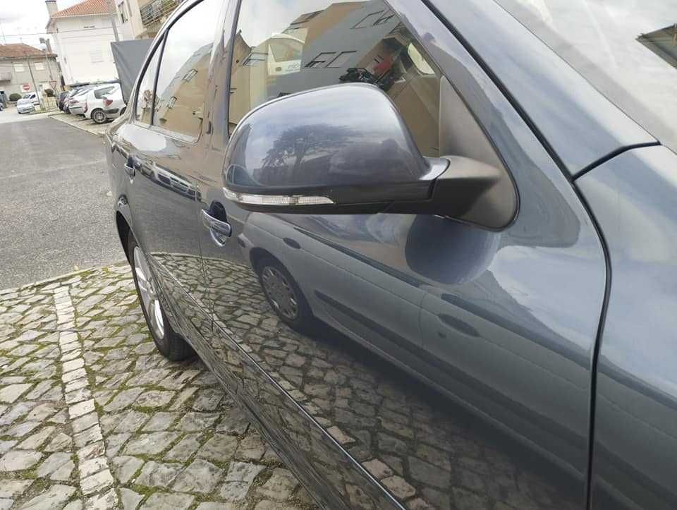 Skoda Octavia 1.6TDi - Gasóleo em excelente estado