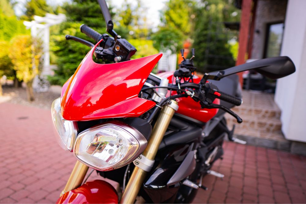 Triumph Street Triple 675