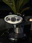 Ekspres do kawy Illy X7.1