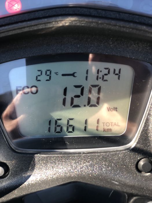 Свіжак!З Японії ! PIAGGIO X10-350!