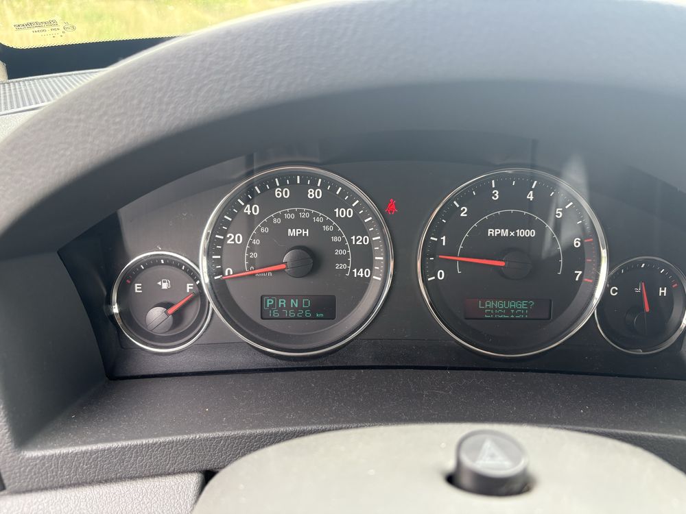 Jeep Grand Cherokee v6 3.7 benzyna
