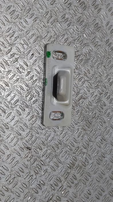 RYGIEL BOLEC DRZWI PRZESUWNYCH PRAWYCH FIAT DUCATO NR 1371035080