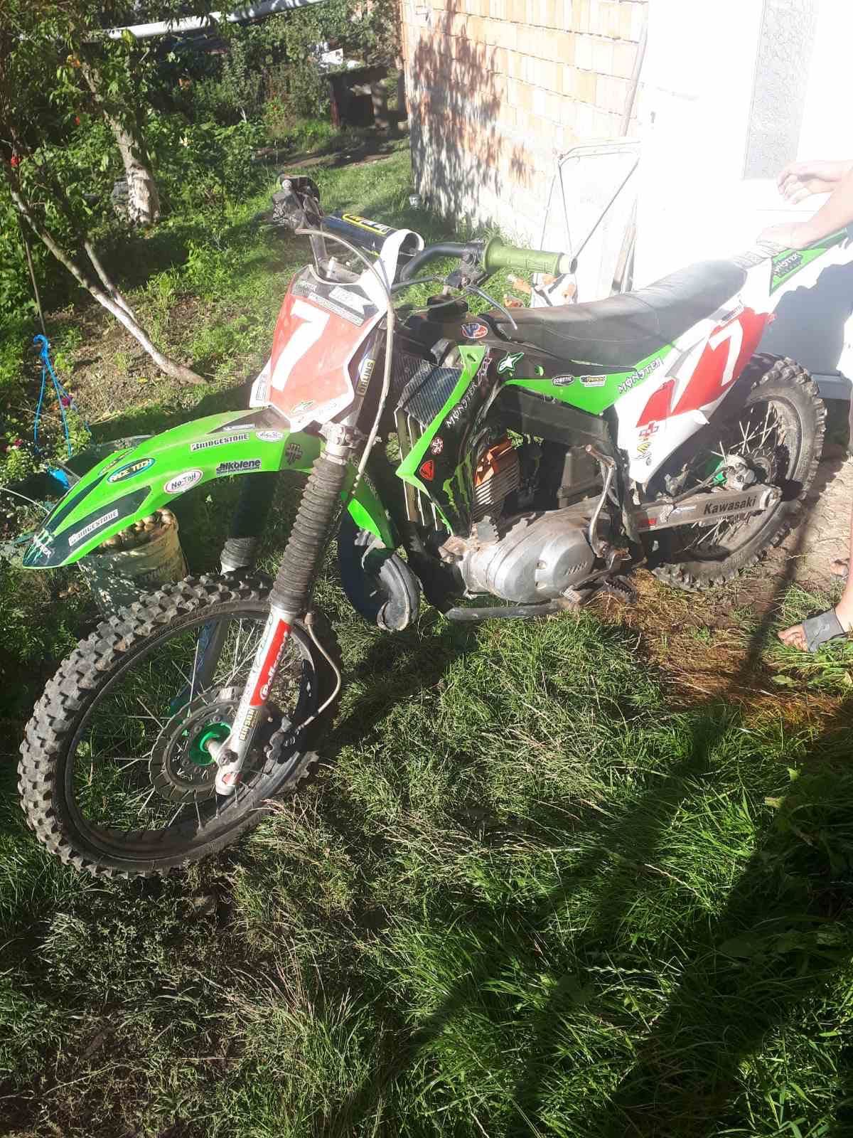 Продам перероблений Иж П5 в Kawasaki KX