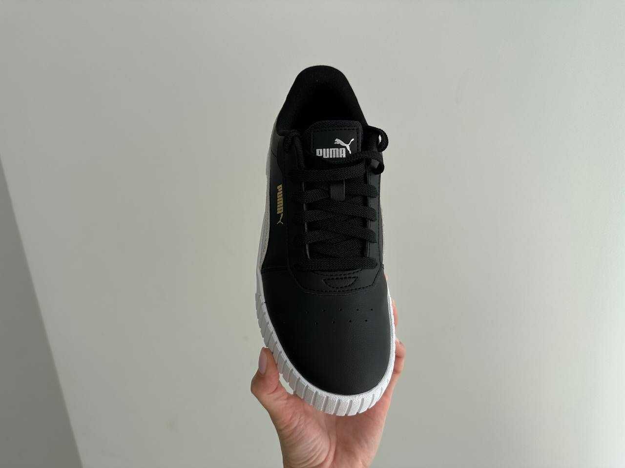 Нові кросівки Puma