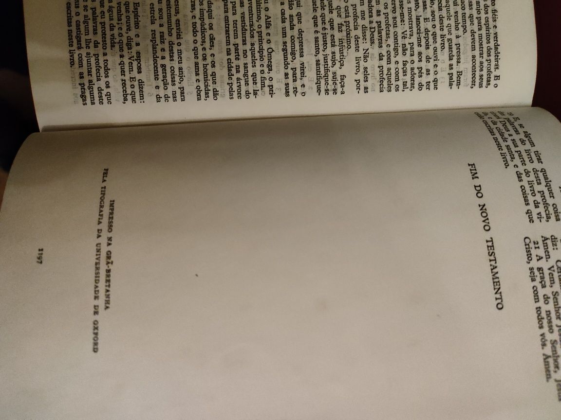Bíblia antigo e novo testamento. 1963