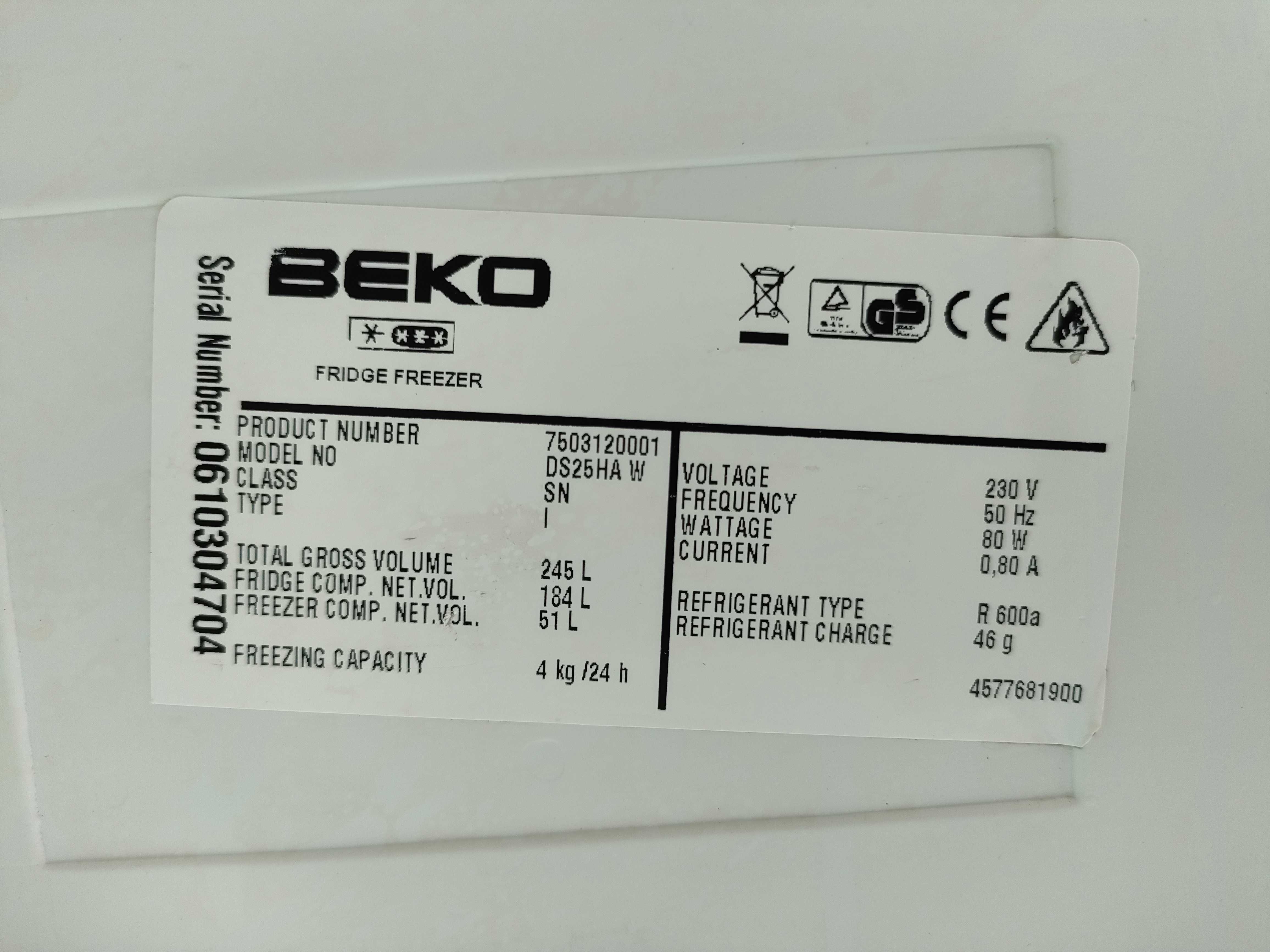 Lodówka Beko DS25HA W