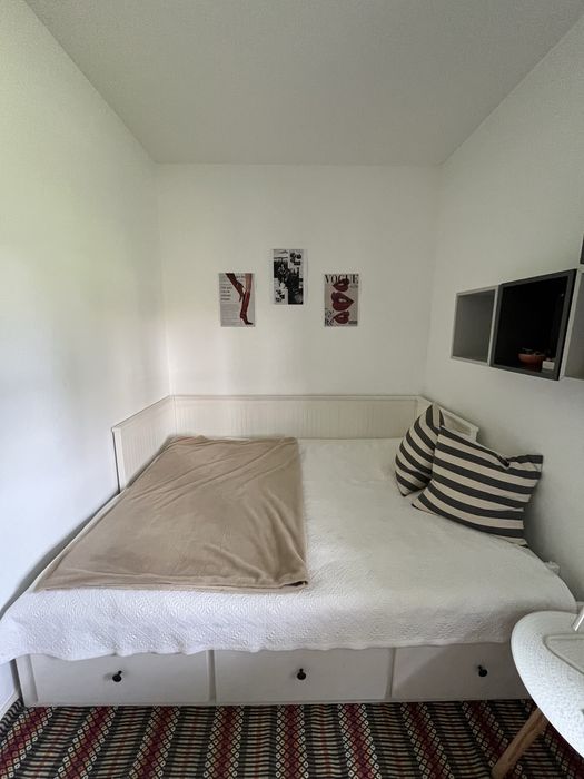 Cama IKEA + 2 colchões IKEA 80x200