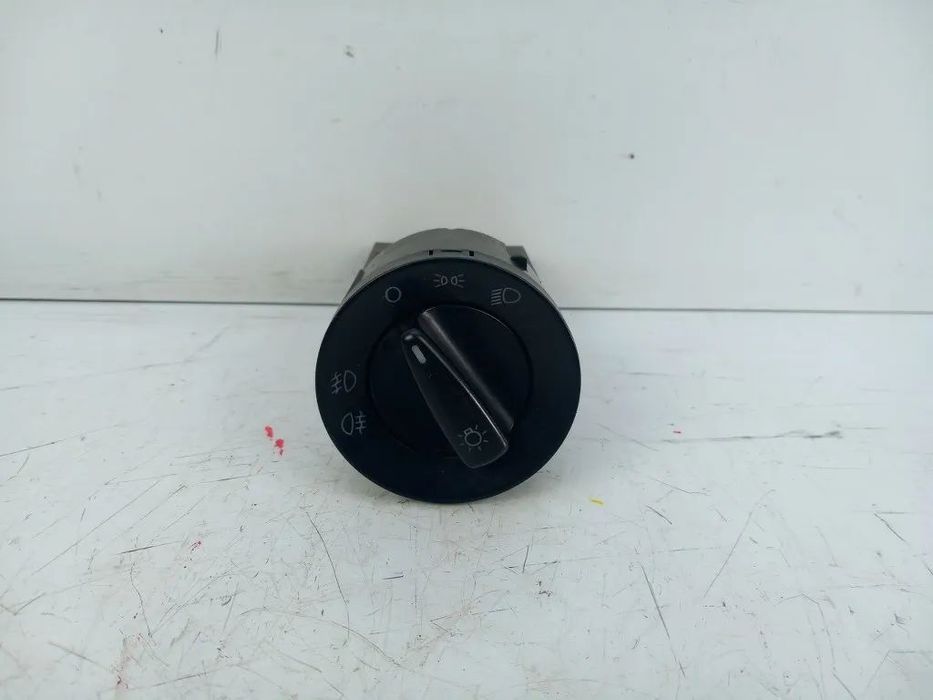 Przełącznik Włącznik Świateł Skoda Fabia II 2013r 1U0941531D